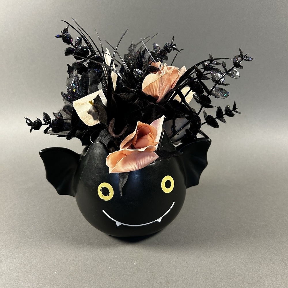 Halloween Black Ceramic Bat Vase Faux Floral Arrangement Gothic Vampire Decor